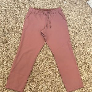BRAND NEW LULULEMON PANTS